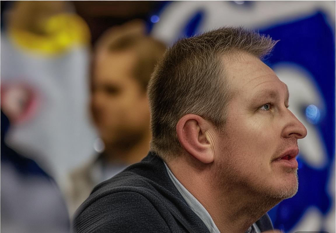 马克·戴格诺特谈雷霆队圣诞大战：年轻球队的考验与执教哲学的展现